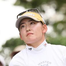 岩井千怜が単独首位浮上　馬場咲希はダボなどで１７位に後退　イ・ミニョンは棄権