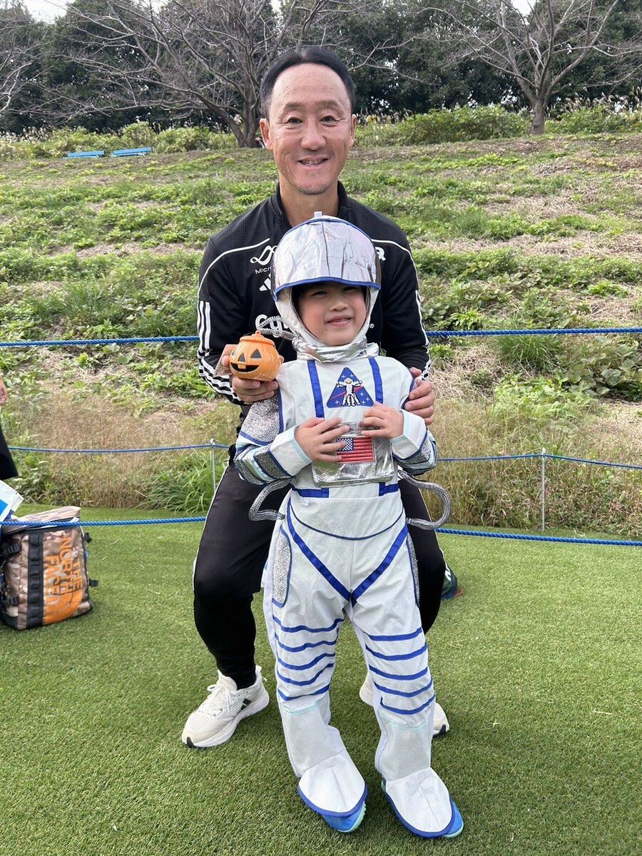 町田がハロウィーンイベントでファンと交流　黒田剛監督「ちょっとほっこり。子供の笑顔に癒やされた」