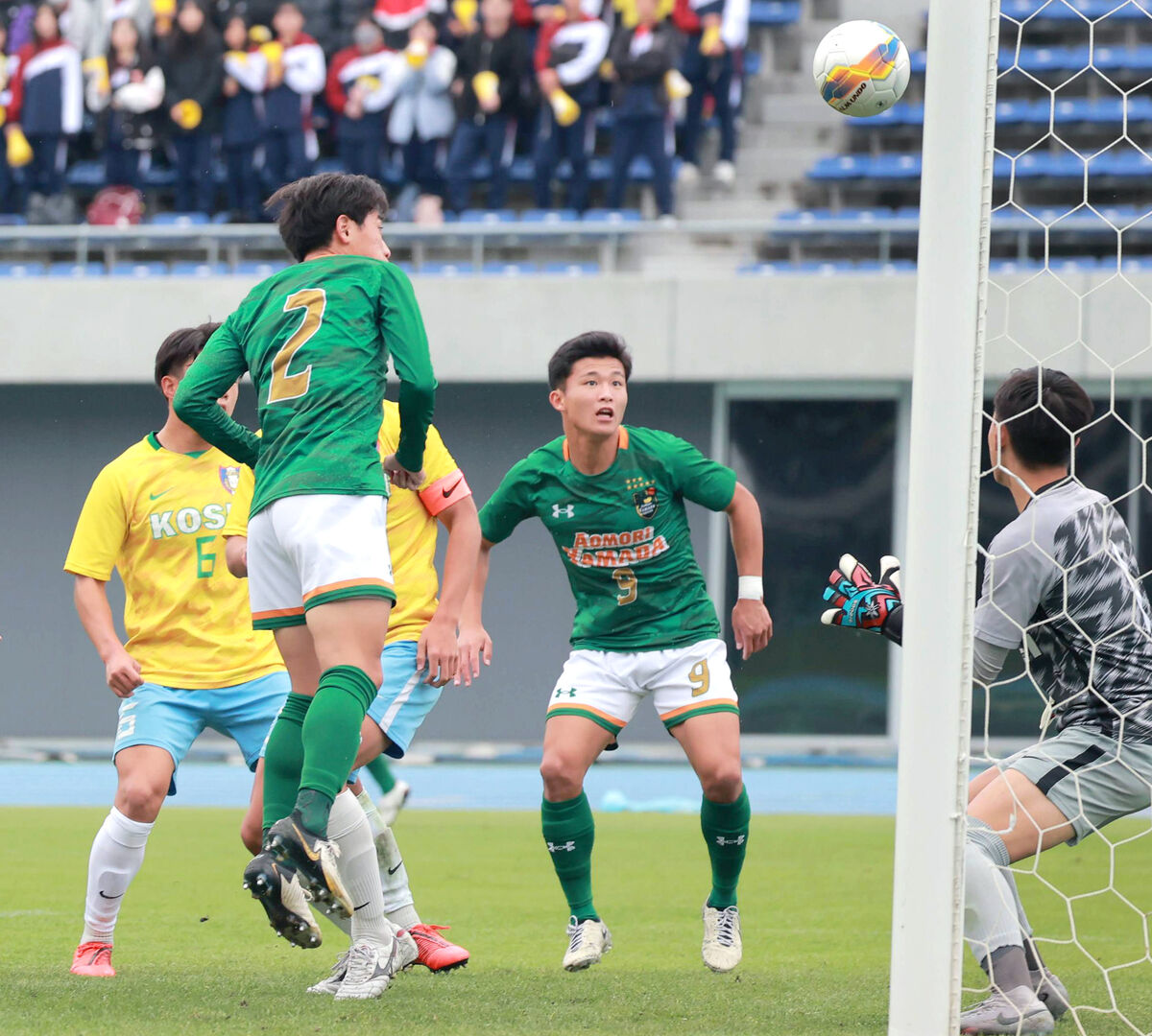 【高校サッカー】青森山田が２８連覇に王手…初戦の準決勝で４発快勝