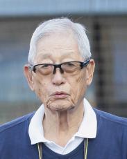 【ＤｅＮＡ】「勝っても、負けても黙々と投げ続けた男」９８年監督の権藤博氏が２６年ぶり日本一で三浦大輔監督たたえる