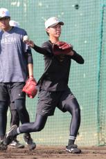 巨人・園田は防御率０・１９、千葉１・８４　高卒１年目にして大学社会人チームと互角に渡り合った２人