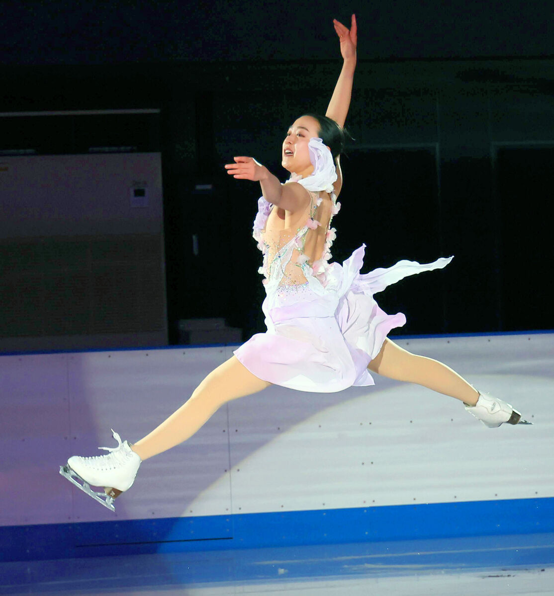 浅田真央さん「将来は指導者として…世界一のスケーターを育てていきたい」…自身の名を冠した「ＭＡＯ　ＲＩＮＫ」開業セレモニー