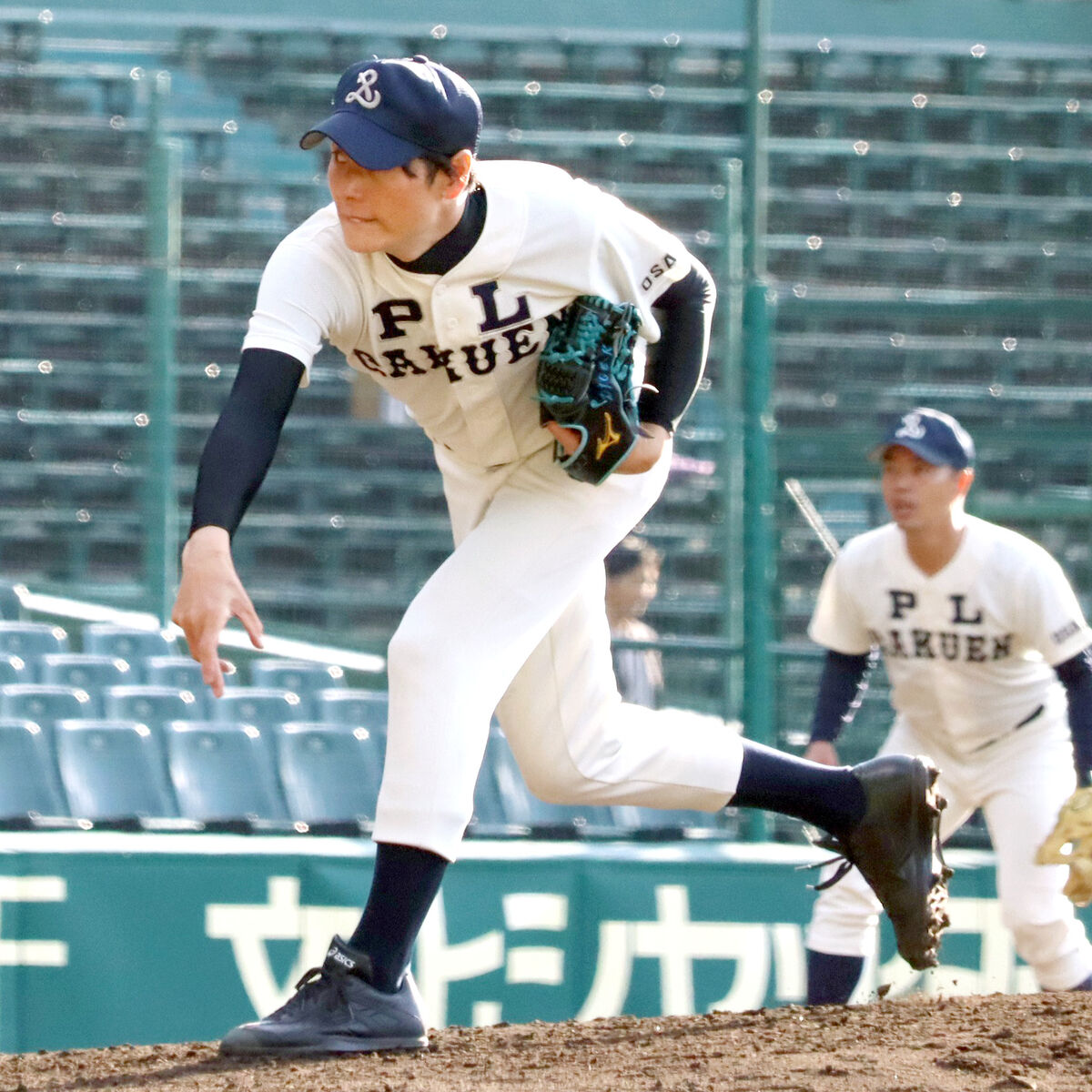 ＰＬ学園ＯＢの上重聡アナ、甲子園で打者４人完全投球！ 松坂大輔氏と投げ合った伝説の延長１７回以来の聖地で１２０キロ