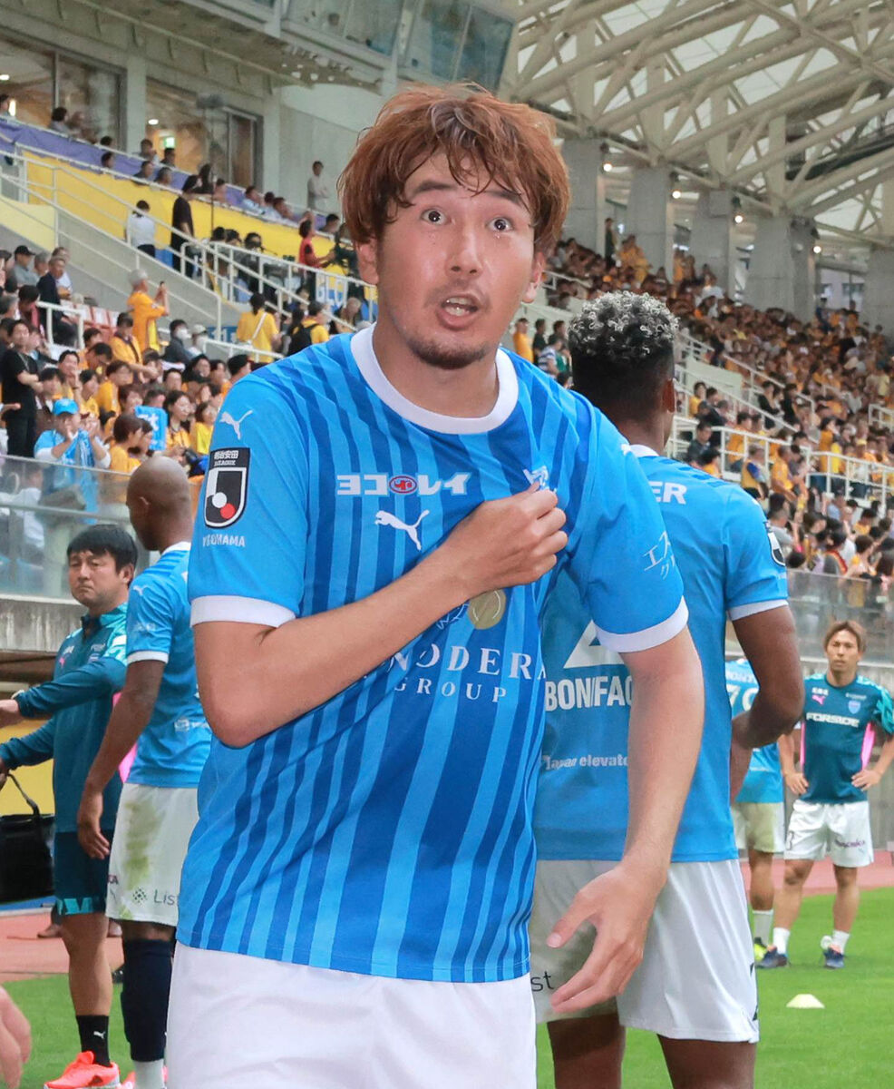 横浜ＦＣ　ＤＦ福森晃斗語った「俊輔さんの極秘アドバイス」…今季加入のリーグ最多１４アシスト　Ｊ１昇格に貢献