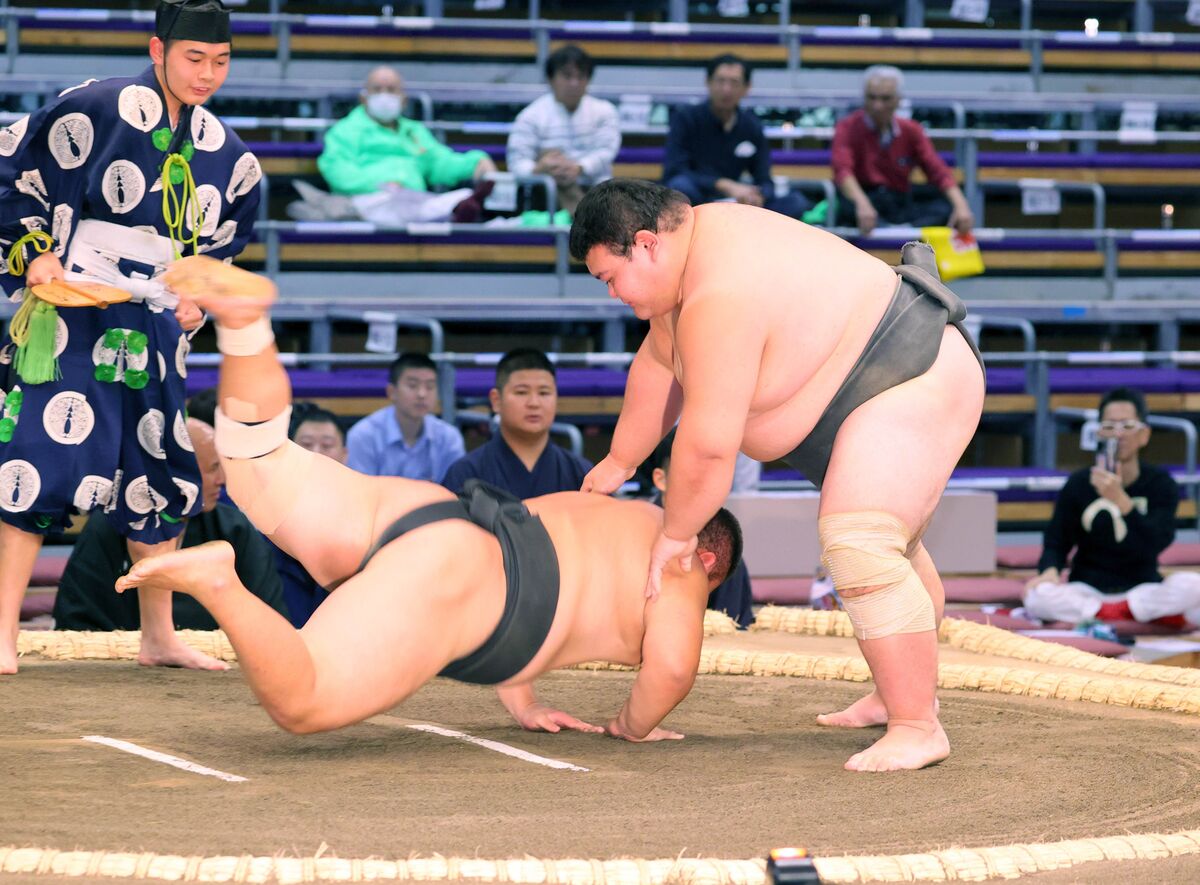 東海大柔道部から高田川部屋入門の岡田が白星デビュー　先輩のウルフ・アロンが駆けつけるもチケット完売で中に入れず