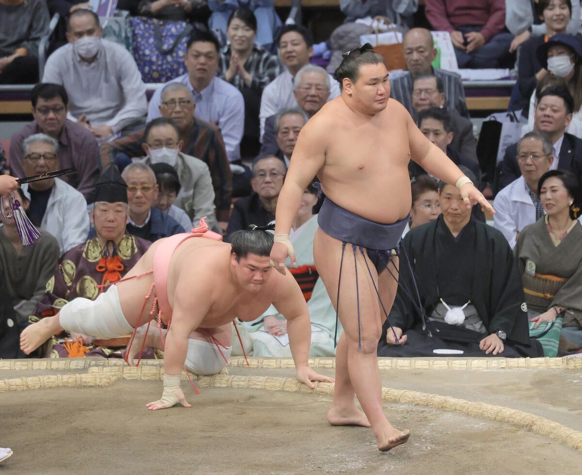 豊昇龍、大関陣唯一の無傷４連勝「気にしない」　業師の宇良を冷静に退けるも「何も考えていない」と泰然自若