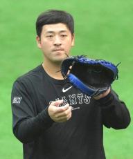 「一緒に日本一を目指して喜びを分かち合いたい」巨人・岸田行倫、ＦＡ残留の同期入団・大城と共闘誓う