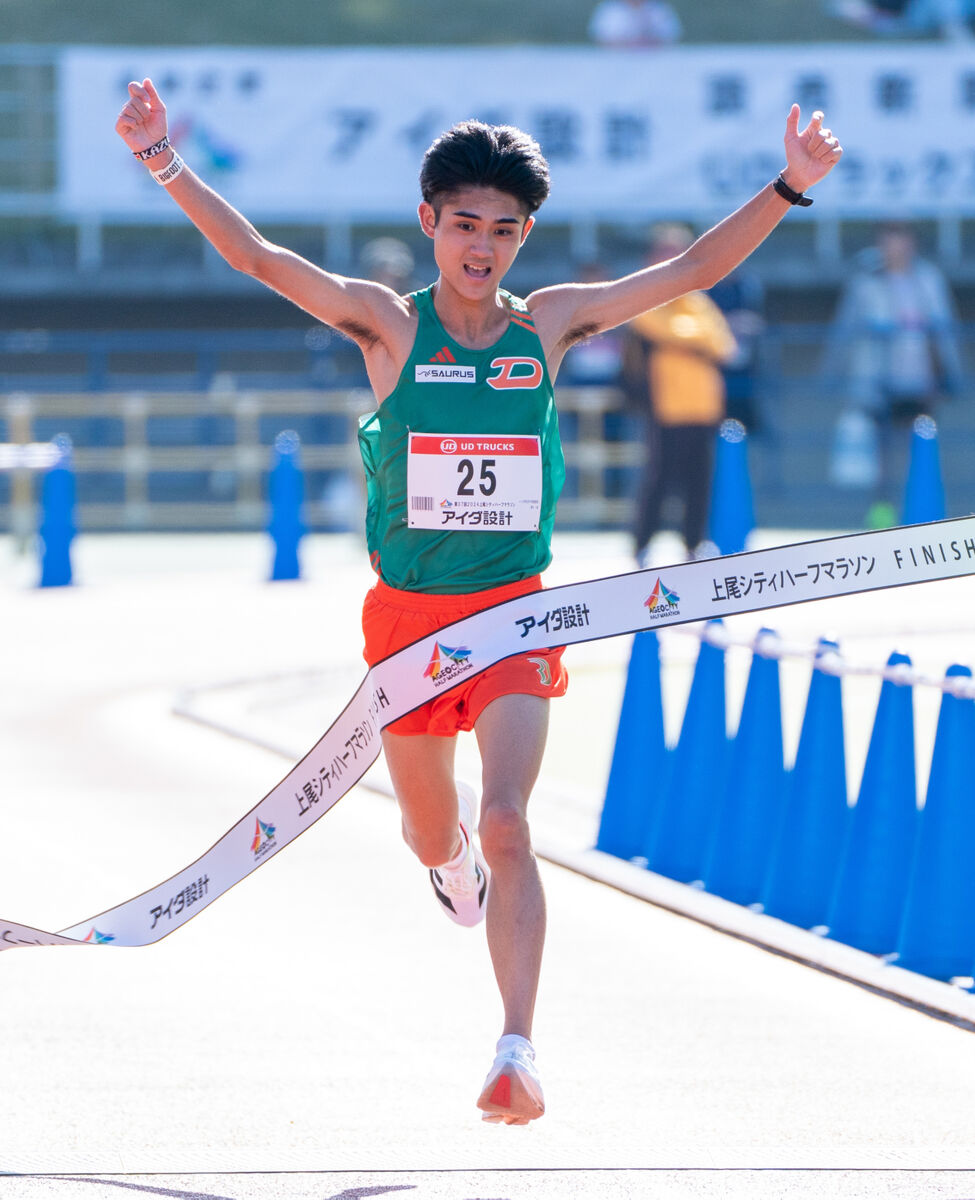 箱根駅伝メンバー争いの上尾ハーフＭ　大東大の棟方一楽がＵ２０日本記録で優勝　三浦龍司を超える