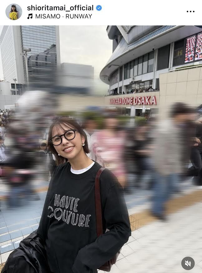 ももクロ・玉井詩織、仲良し芸人にとった“謎のマウント”が「かっこよすぎんのよ」…人気アイドルライブを満喫