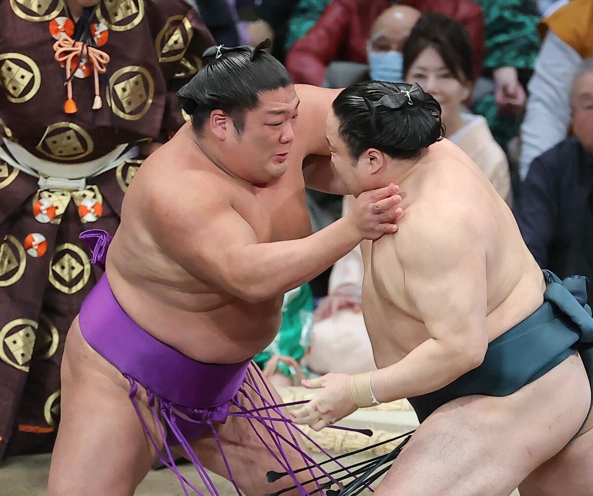 春場所を制した幕内・尊富士が「ヒヤッと」するも２敗を守る　連続出場単独９位の宝富士を「尊敬している」