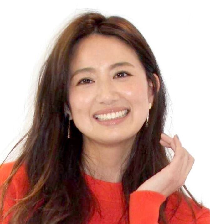 東原亜希　夫の井上康生氏と旅行「パパさんカッコイイ～！」双子の姿も「かわいいですね」の声