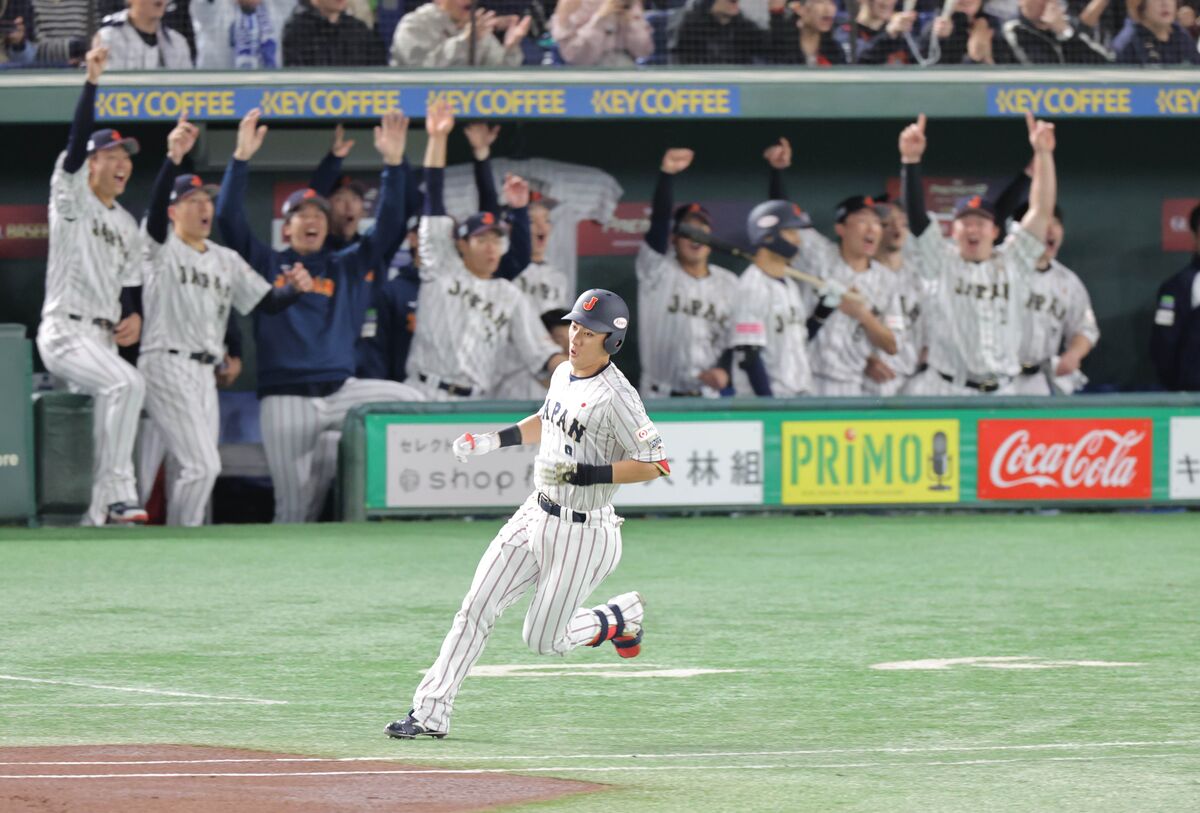 【侍ジャパン】初回から猛攻４得点、予告先発変更左腕１８球ＫＯ　村林一輝先頭弾、森下翔太２点適時二塁打