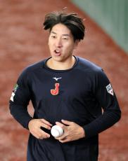 【侍ジャパン】「２０２４プロ野球最終戦なので、いい形で締められるように」守護神・大勢は巨人とのＷ胴上げ投手へ闘志