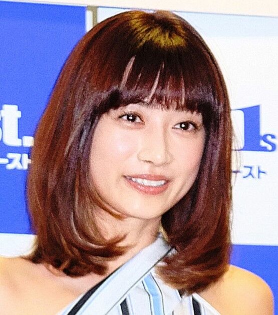 韓国出身の人気モデル　イケメン息子を顔出し「彼氏みたい」「めっちゃカワイイ」１０年前に再婚