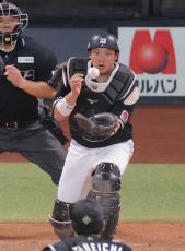 【ロッテ】佐藤都志也がベストナイン初受賞　自己最多９７試合で先発マスク＆球宴ＭＶＰ　侍でも活躍