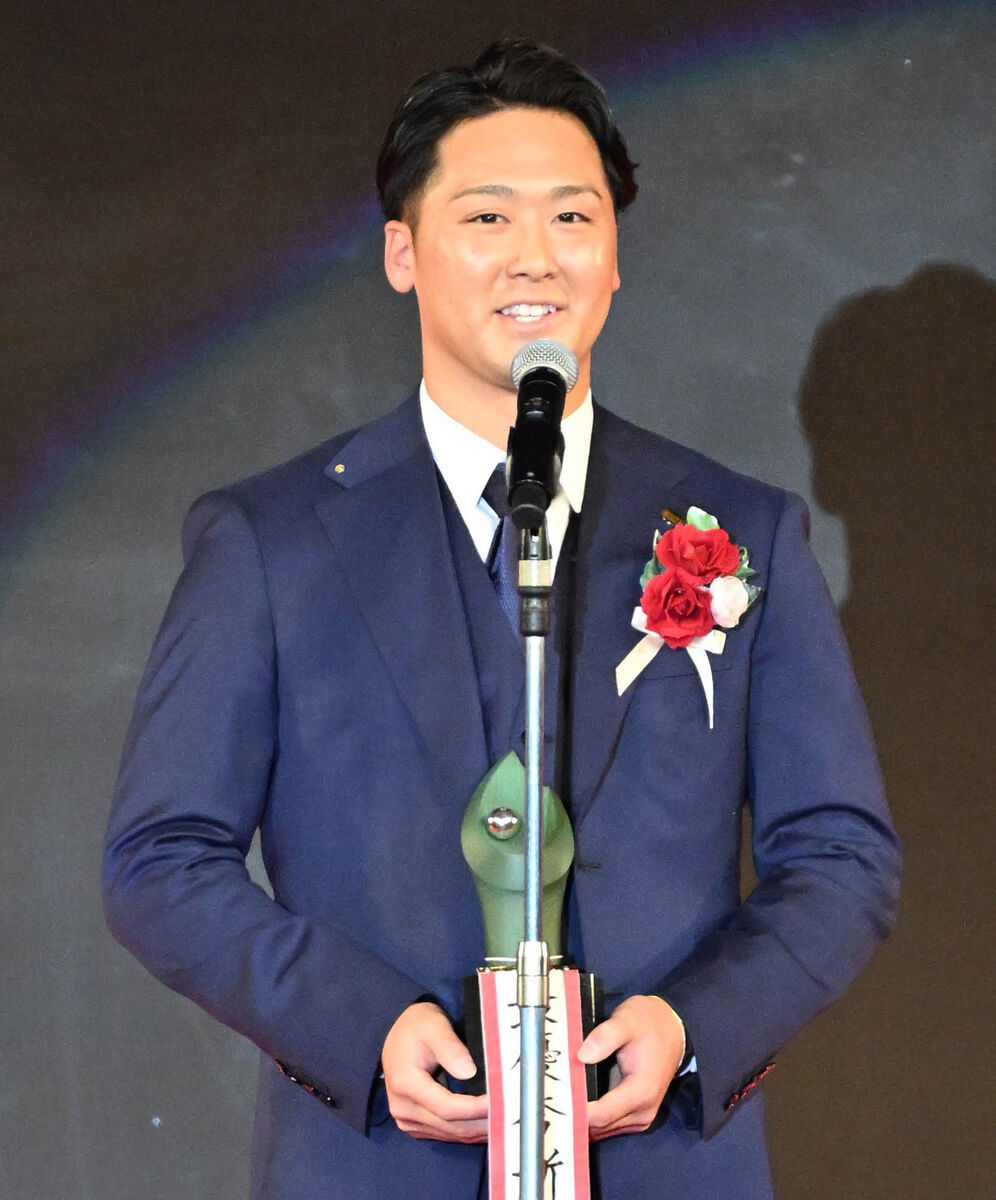 巨人・船迫大雅が球団最年長２８歳で新人王…１０年２６歳長野超え　５１登板４勝２２ホールドで優勝に貢献