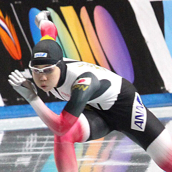 スピードスケート・吉田雪乃、Ｗ杯通算２勝目　初勝利の翌週、再び自己ベストを更新