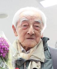 サッカー記者の草分け的存在、賀川浩さんが９９歳で死去…日本人初のＦＩＦＡ会長賞受賞