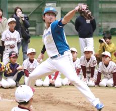 【日本ハム】伊藤大海「勝負できる球に」シャーザー流チェンジ習得へ…大きく変化させながら左右に落ちる“魔球”