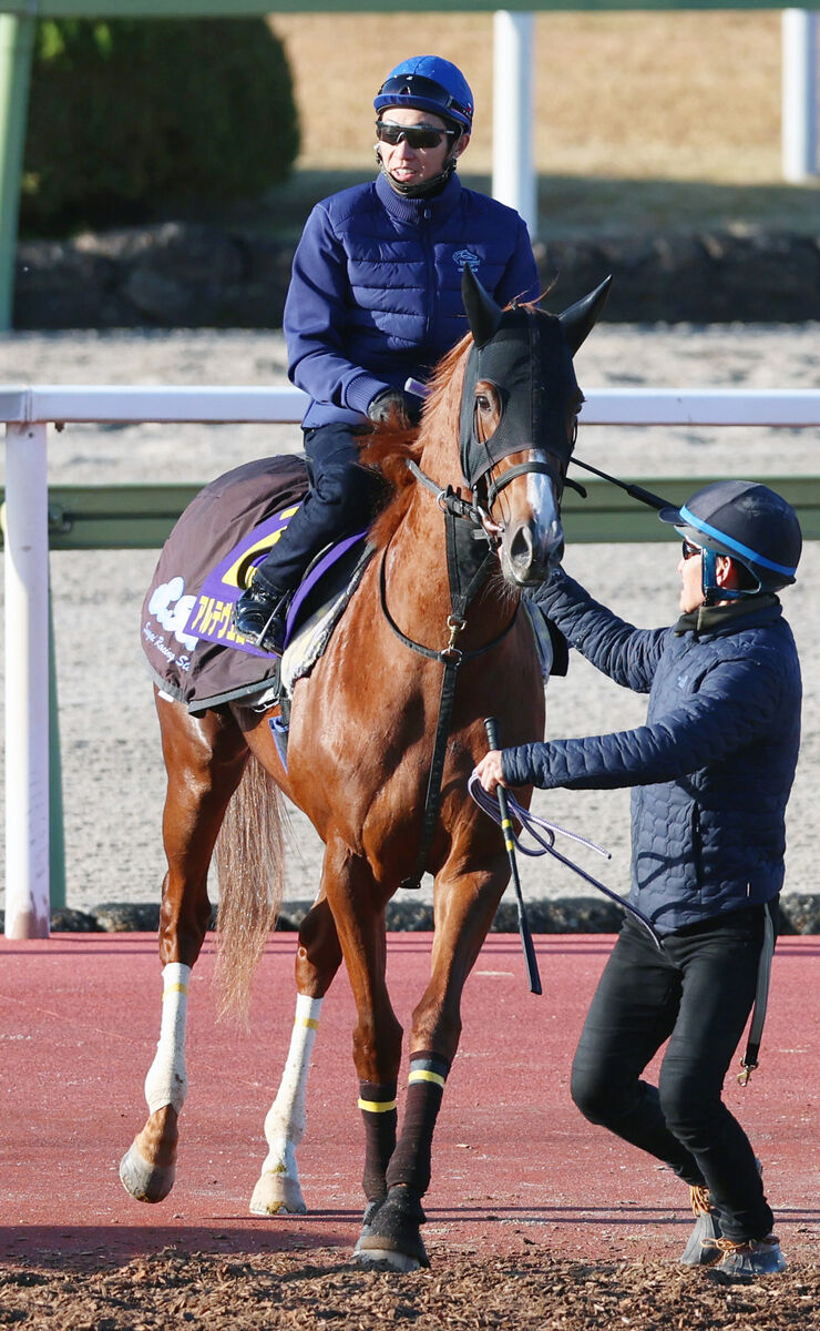 【朝日杯ＦＳ】「豊ちゃんとＧ１取りたい」現役最多２歳重賞１４勝の須貝調教師、２戦２勝の素質馬を信頼