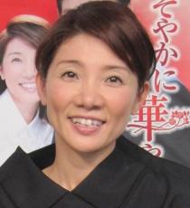 マジで？！人気タレント５６歳　まさかの近影にネット仰天「想像以上」「美しくて見惚れました」