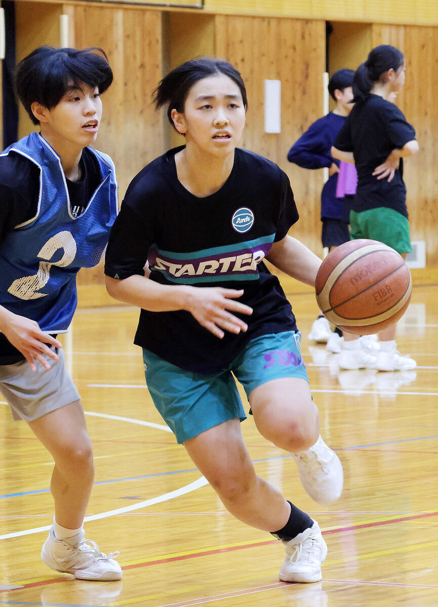 女子・浜松開誠館初の４強以上へ…ＰＧ井口姫愛主将が引っ張る…全国高校バスケットボール選手権大会・２３日開幕