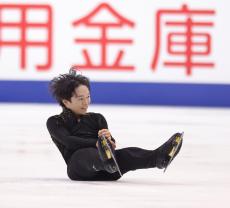 鍵山優真、全日本初優勝　男子史上２組目の父子Ｖ達成　羽生さん＆宇野さん以外は１３年ぶり新王者