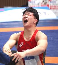 高田熈、悲願の初優勝　高校生準Ｖから５年「すごい長引いちゃって。本当にうれしい」…レスリング全日本