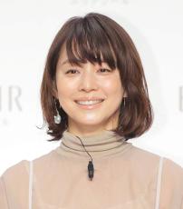 石田ゆり子、いきなりヒロシのモノマネ「ゆり子です。最近、夜の９時には眠たくなって…」５年ぶり「ーあけぼの橋」