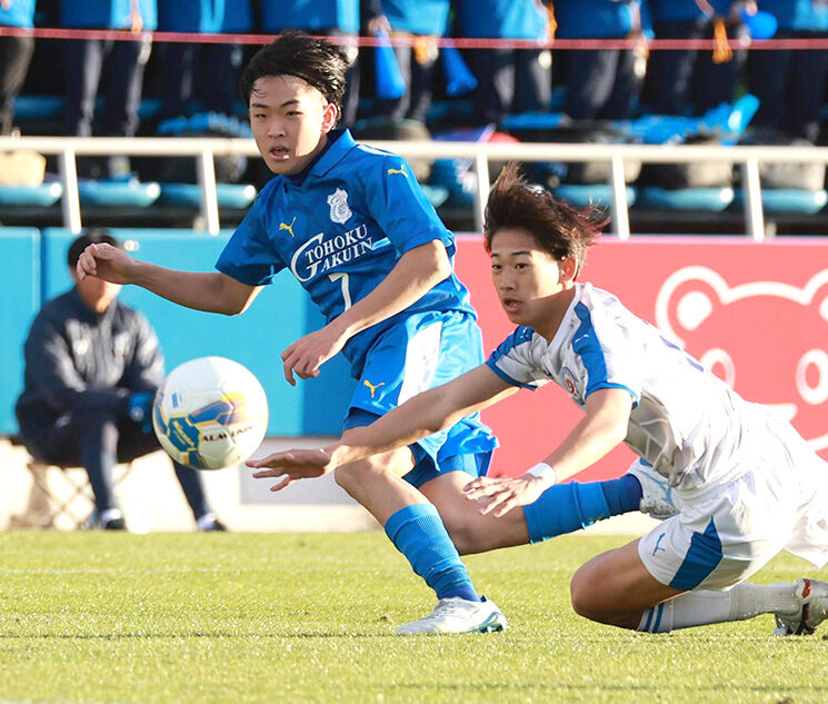 【高校サッカー】東北学院　４２大会ぶりの選手権勝利…ＦＫ、ＣＫ、カウンターと多彩な得点パターンで３得点