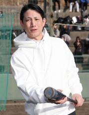 【巨人】小林誠司が母校・広陵での野球教室「ここは僕の原点」来季へ「１年１年が勝負なんで、がむしゃらに」と決意新た