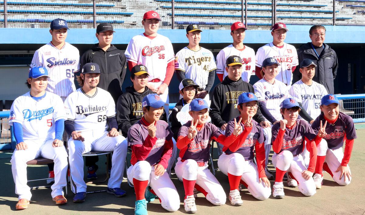 プロ野球静岡県人会の野球教室に小学生１７０人…清水東高出身の阪神・岩崎優投手らが指導