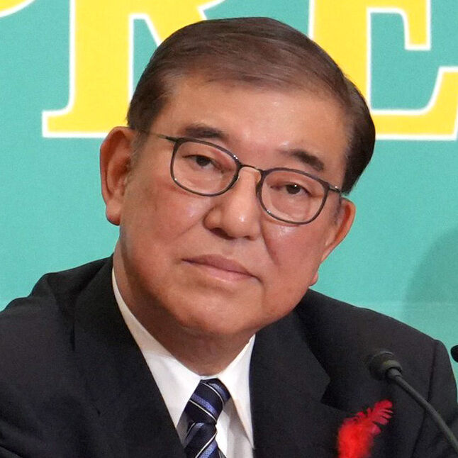 石破茂首相、生放送で「女流プロ雀士」岡田紗佳の質問に回答「非効率的な遊びではあります」