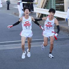 【箱根駅伝】１区は中大がトップ通過　吉居駿恭の記録は区間歴代４位　スローな展開を嫌い「前に出ました」