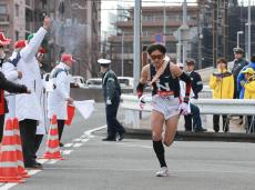 【箱根駅伝】日大、戸塚で本大会初の繰り上げスタート　１分及ばずタスキ途切れる…予選会７位から出場