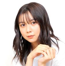 「可愛すぎます」上白石萌歌、自撮りショットに絶賛の声！話題の新ヘアは「美容師さんのセンスとお力です」