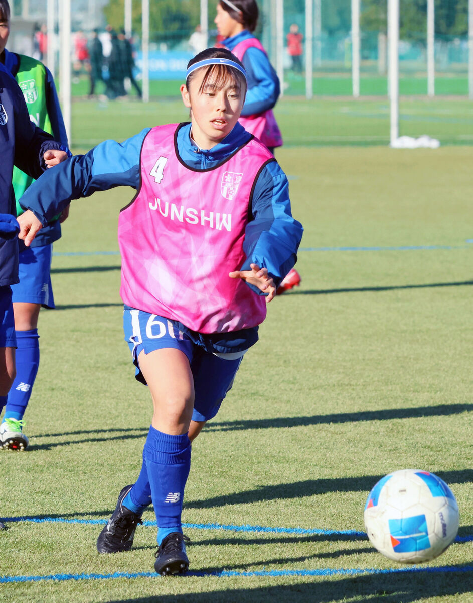 全日本高校女子サッカー史上初３連覇へ藤枝順心が５日準々決勝、ＭＦ佐藤ふうがフル回転