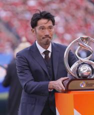 浦和に阿部勇樹氏　ロールモデルコーチでトップチーム入閣　塩田仁史氏が新ＧＫコーチ就任