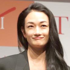 冨永愛、子育ては「バッチバチでした」　１９歳モデル長男と「ぶつかっていた」