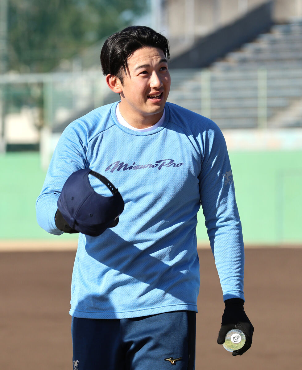 【ＤｅＮＡ】山本祐大　正捕手定着へ「圧倒的な成績を残したい」昨年９月に右手首骨折も状態万全