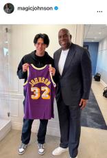 ＮＢＡレジェンドのマジック・ジョンソン氏、佐々木朗希のドジャース入団祝福「ようこそロサンゼルスへ」