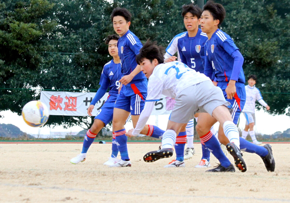 【高校サッカー】磐田東が２年ぶり４強…延長戦、ＭＦ袴田琉聖の決勝ヘッドで清水桜が丘に逆転勝ち…静岡県高校新人戦