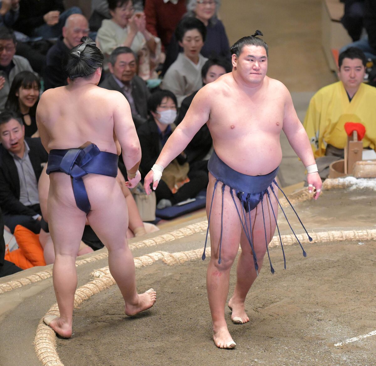 豊昇龍が３敗目、綱取りに赤信号　金峰山が全勝で単独首位堅持　１敗は千代翔馬ただ一人　２敗は、王鵬、尊富士