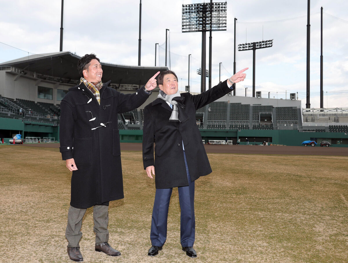 【阪神】藤川球児監督が３月開業の新ファーム施設を視察「一言、素晴らしい」