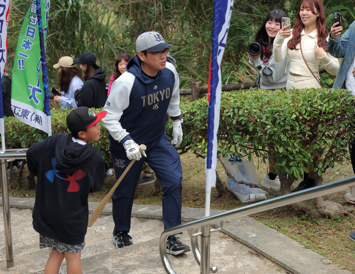 【ヤクルト】古田敦也＆真中満臨時コーチの指導終了　「今年はすごくいい顔」２３歳の投手がＭＶＰ