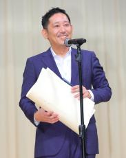 監督賞の入江悠監督、爆笑を誘う「大沢たかおさんがすごい、しゃべりかけてくるんですよ」…ブルーリボン賞授賞式