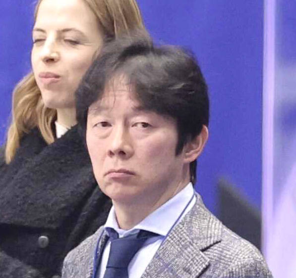 【五輪】２大会連続銀メダルの鍵山優真に父・正和コーチ「ただひたすら褒めてやりたい」