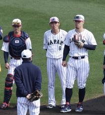 【侍ジャパン合宿評論】高橋由伸氏、岡本＆村上＆佐藤輝の併用へ「佐藤が良ければ岡本レフトの手も」