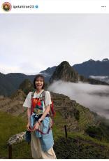 重盛さと美、ボーダー柄ミニ丈ワンピで最強カワイイ 「どんどん