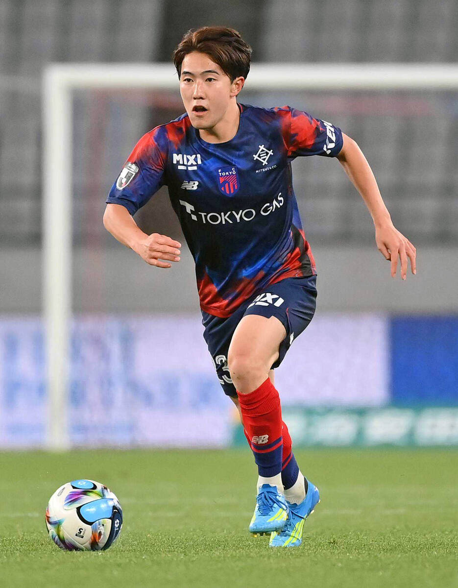FC東京、MF佐藤龍之介のバレンシア完全移籍を発表「ラ・リーガで